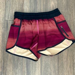 Lululemon Tracker Short III - Simply Radiant Pink Paradise Black 3", Size 8